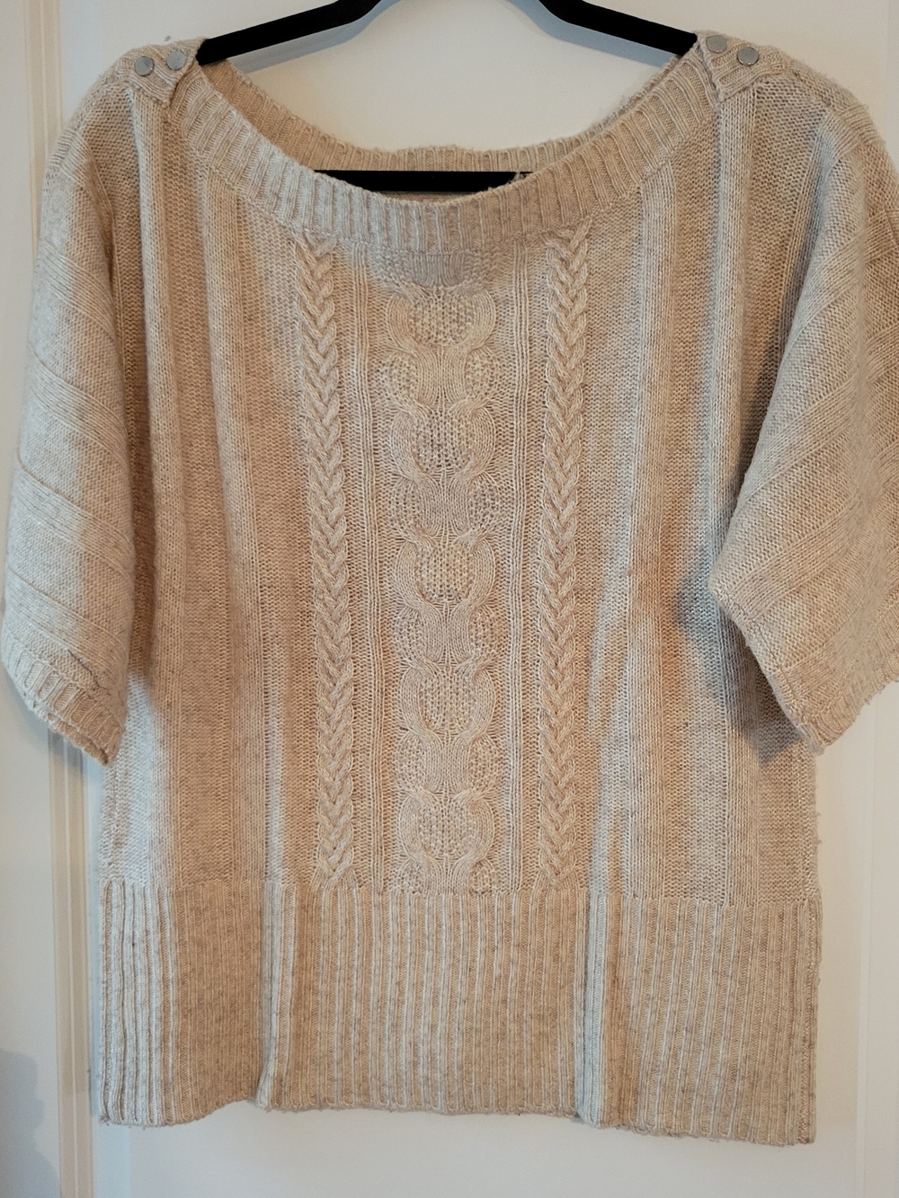 White House Black Market Cream Cable-Knit Short Sleeve Sweater